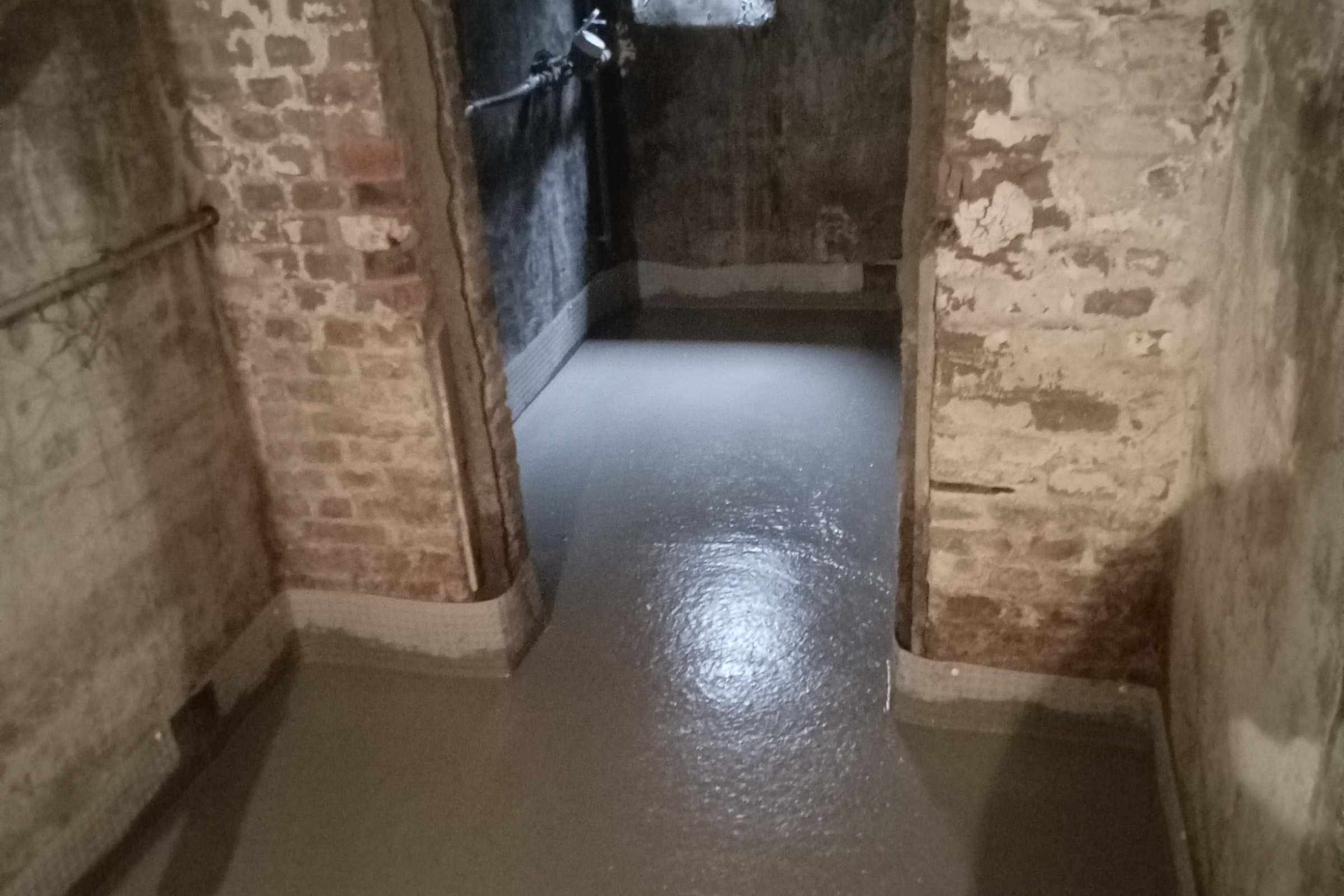 Kelderdrainage tegen vocht in de kelder